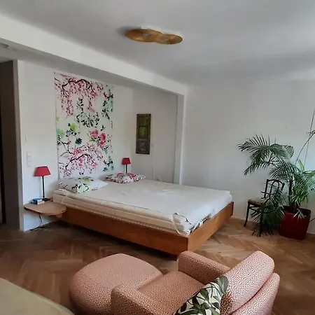 Gartenwohnung Augsburgo