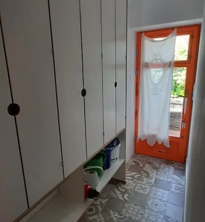 Apartamento Gartenwohnung Augsburgo